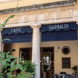 Il Caffè Garibaldi “va al bando” con 175 anni di storia alle spalle e un gestore da trovare