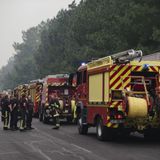 La Trinchera de Llamas del 26/07/2026 - La UME asegura que el incendio está controlado, aunque mantiene cabezas activas