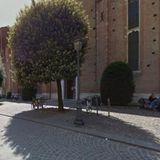 Senza dimora trovato morto su una panchina in corso Fogazzaro