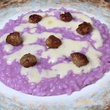 Risotto al cavolo viola e salsiccia