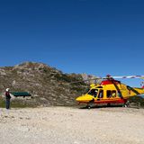 Si sente male salendo la Strada delle Gallerie: giovane polesano soccorso in elicottero