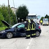 Incidente tra due veicoli a Lanzé. Le due persone al volante soccorse e ricoverate
