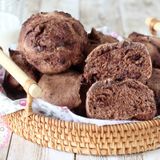 PANINI AL CACAO E CIOCCOLATO soffici, morbidi e golosi