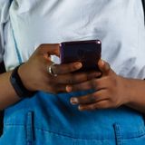 Les influenceurs nigériens, entre visibilité et absence de cadre réglementaire (Magazine)