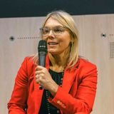 Empowering Female Leaders to Step Up. With Emma Woods