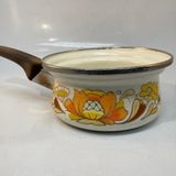 Margery Lawrence - The Haunted Saucepan