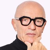 Prof. Tamburello, psichiatra virale online e in teatro: «Se pensi di non poterti fermare, fallo»