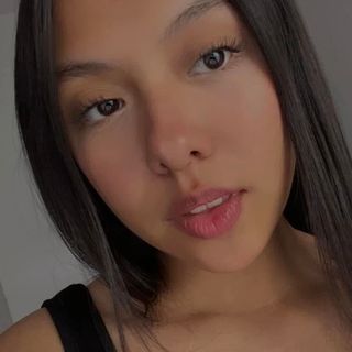 Vania Michelle