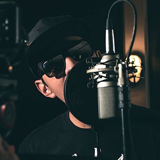 (Gościnnie) 10. Agata z winylowego podcastu Dekonstrukcja uczy Fafika historii rapu