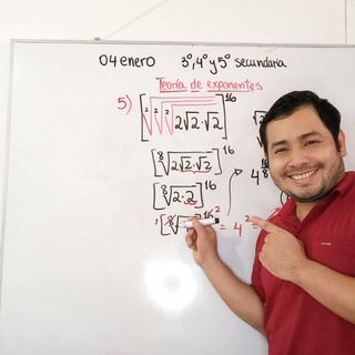 Profesor quería explicar matemáticas de manera diferente y ahora tiene 3 millones de seguidores en TikTok
