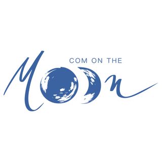 Com on the moon