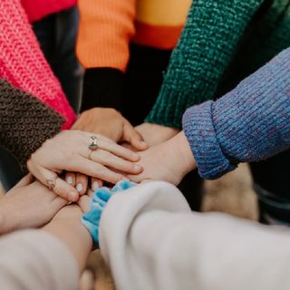 STUDENTS CONNECT