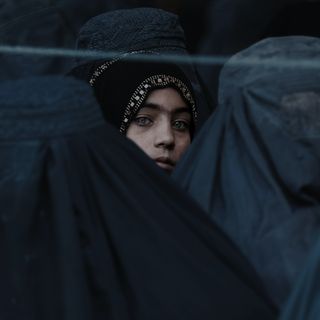 S04E01 - Afghanistan Anno Zero - Laura Cesaretti