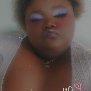 Weird Phat Girl