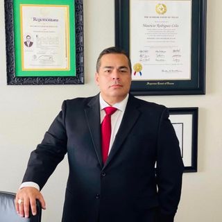 Mauricio Celis - Dual Licensed Attorney