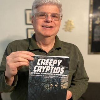 UFOs, Cryptids & Other Strange Activity with Stan Gordon