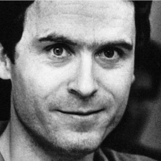 Ted Bundy - Chase The Crime