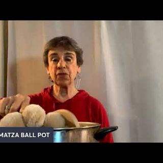 Bubbe Mytzes Magic Matza Ball Soup! with Marilyn Price
