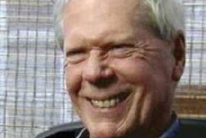 Podcast 031 : Interview : Dr. Paul Craig Roberts : Washington Is Insane