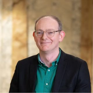 Alisdair Ravenscroft