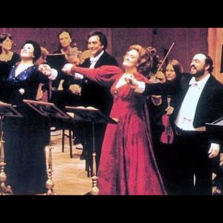 La Domenica di ameria Radio del 5 dicembre 2021 ore 18 - Recital Joan Sutherland, Marilyn Horne, Luciano Pavarotti