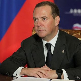 Medvedev attacca gli occidentali: “Li odio, voglio farli sparire”. Di Maio: “Affermazioni pericolose, gravissime e inaccettabili”