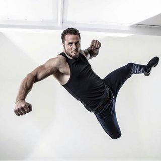 Episode 131 - with Bobby Holland Hanton - International Stunt Man and Chris Hemsworth's Stunt Double