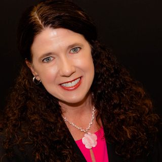 Episode 28: Interview with Dr. Maureen O'Keefe, DPT