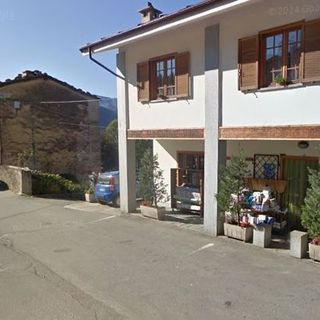 Tutto Qui - mercoledì 8 agosto - #comprainvalle, la campagna di Uncem per salvare negozi e piccoli centri montani