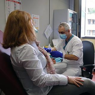 A Bergamo mancano medici, ‘rimandare la pensione’