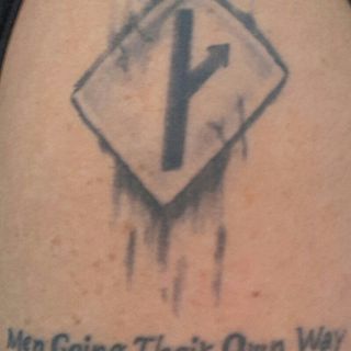 MGTOW TATUADO