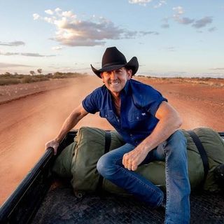 Subculture Film Reviews - LEE KERNAGHAN: BOY FROM THE BUSH (2022)