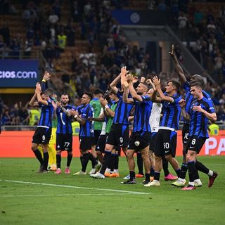 Calcio, Serie A: l’Inter batte l’Atalanta e vola in Champions. Stecca la Roma. Bene Torino e Salernitana