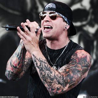 AD talks to M. Shadows of Avenged Sevenfold
