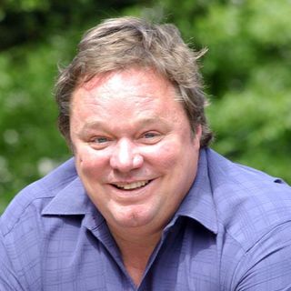 Ted Robbins talks to Chris Phillips from the 24th of Dec 2020