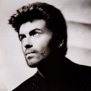 George Michael: parliamo del brano "Heal the pain" del 1991 e, con le parole di Andrew Ridgeley, ricordiamo poi gli Wham, l'iconico duo pop.
