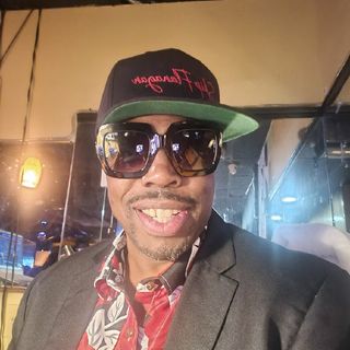 Lary Hale Media