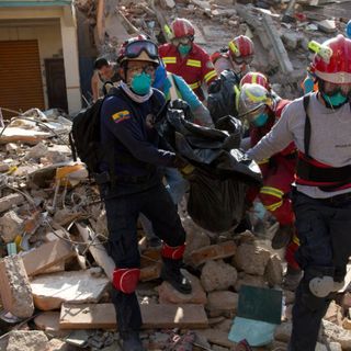Desgarradoras palabras de una de las Rescatistas en el terremoto de Ecuador. (Audio con descripciones muy gráficas, se recomienda discrecio