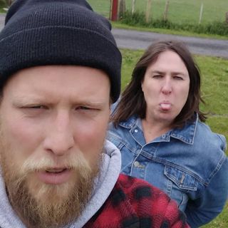 Owen Colgan & Mama Duck "Never Mind The Buzzducks" Episode 4: Live Action Porn In The Bog