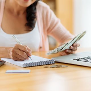 15. Easy Budgeting for Busy Single Moms