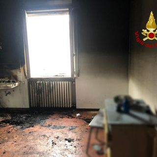 A fuoco l’appartamento della parrocchia: evacuata famiglia di rifugiati siriani
