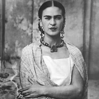 Alberto Rossetti "Frida Kahlo. Una vita per immagini"