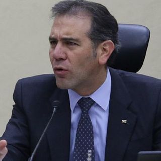 Lorenzo Córdova, se pronunció porque se sancione a los actores políticos e influencers