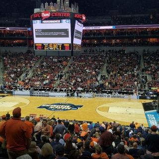 College Ball Show: Final Four Preview & Predictions! Sweet16/Elite8 Recap!