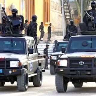 LIBIA. Gruppi armati tengono in scacco il governo. Elezioni vicine al rinvio