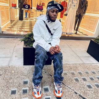 EP. 306- NEW WAVE! Special Guest Recording Artist WHOisOVO!
