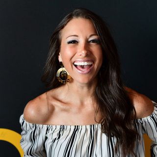Lifestyle and Wellness Expert Jamie Hess shares tips to stay #healthy & #positive on #ConversationsLIVE ~