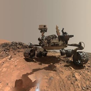 472-Martian Mysteries