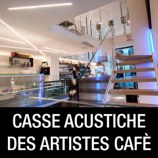 Casse acustiche al Des Artistes Cafè
