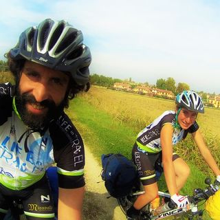[OUTTAKES] Un cattivo rapporto con le bici. Aneddoto di Cristiano, con Leo e Vero di Life in Travel